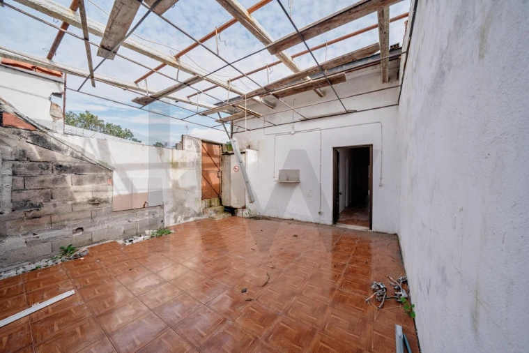 Moradia T2 para Venda em Barcouço Foto 25