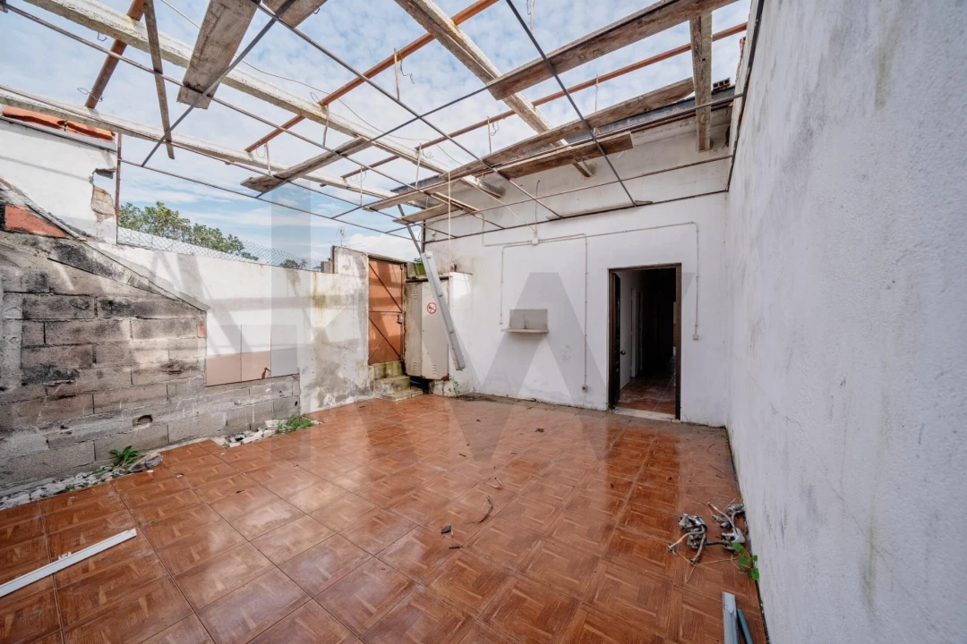 Moradia T2 para Venda em Barcouço Foto 25