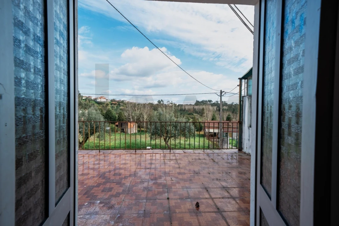 Moradia T2 para Venda em Barcouço Foto 6