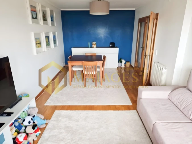 Apartamento T2 para Arrendamento em São Felix da Marinha Foto 4