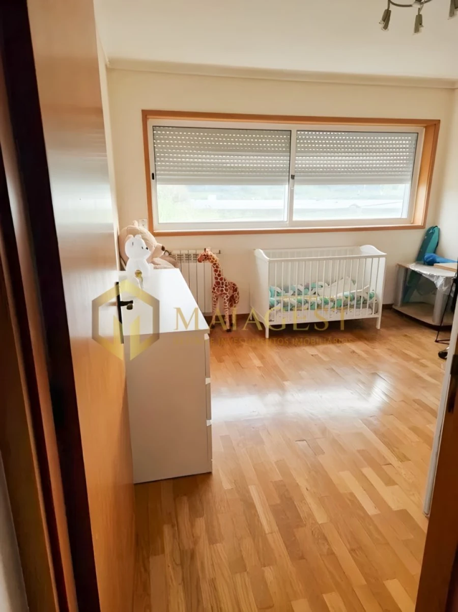 Apartamento T2 para Arrendamento em São Felix da Marinha Foto 8