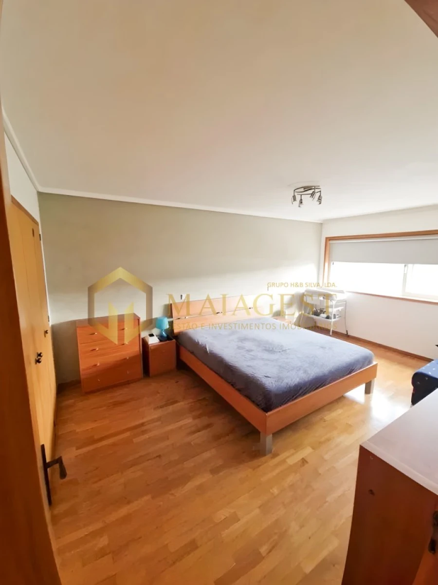 Apartamento T2 para Arrendamento em São Felix da Marinha Foto 12