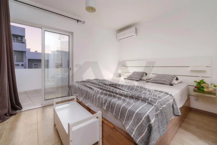 Apartamento T2 para Venda em Faro (Sé e São Pedro) Foto 32