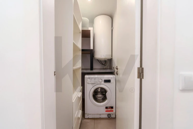 Apartamento T2 para Venda em Faro (Sé e São Pedro) Foto 29