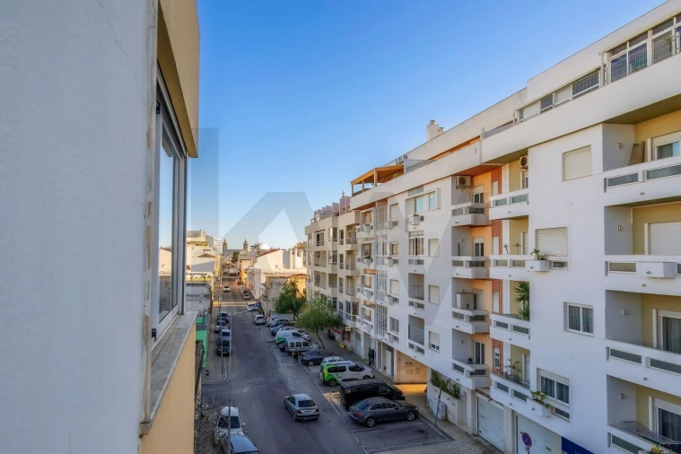 Apartamento T2 para Venda em Faro (Sé e São Pedro) Foto 25