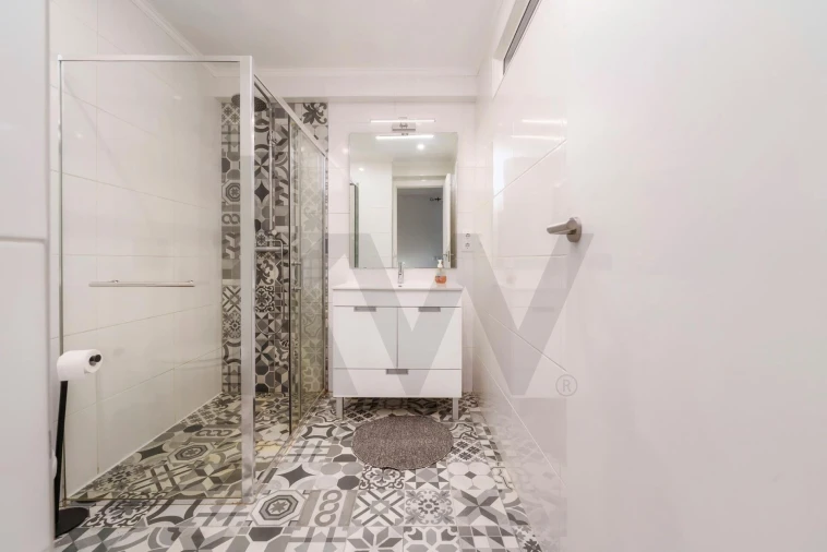 Apartamento T2 para Venda em Faro (Sé e São Pedro) Foto 35