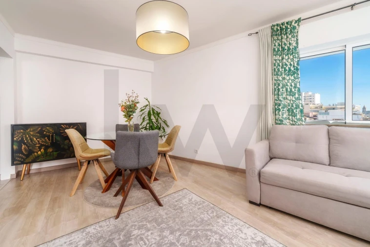 Apartamento T2 para Venda em Faro (Sé e São Pedro) Foto 11