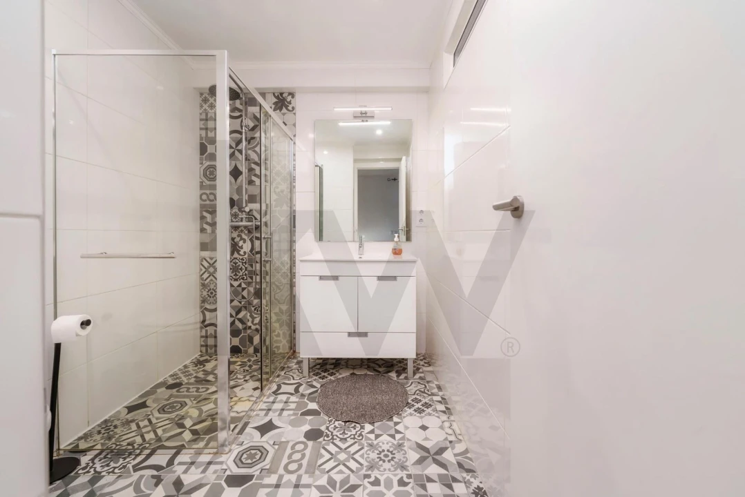 Apartamento T2 para Venda em Faro (Sé e São Pedro) Foto 35