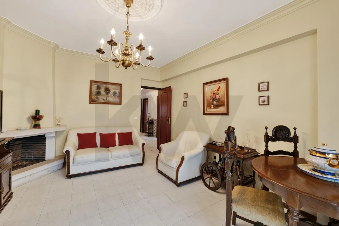 Apartamento T2 para Venda em Mina de Água Foto 6