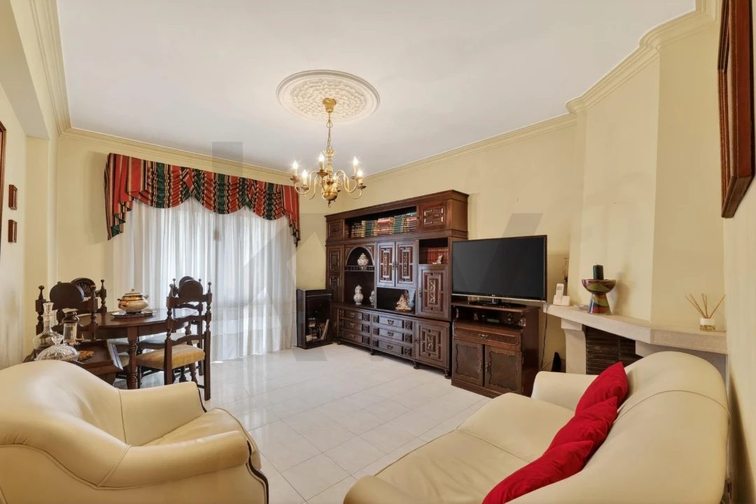 Apartamento T2 para Venda em Mina de Água Foto 1