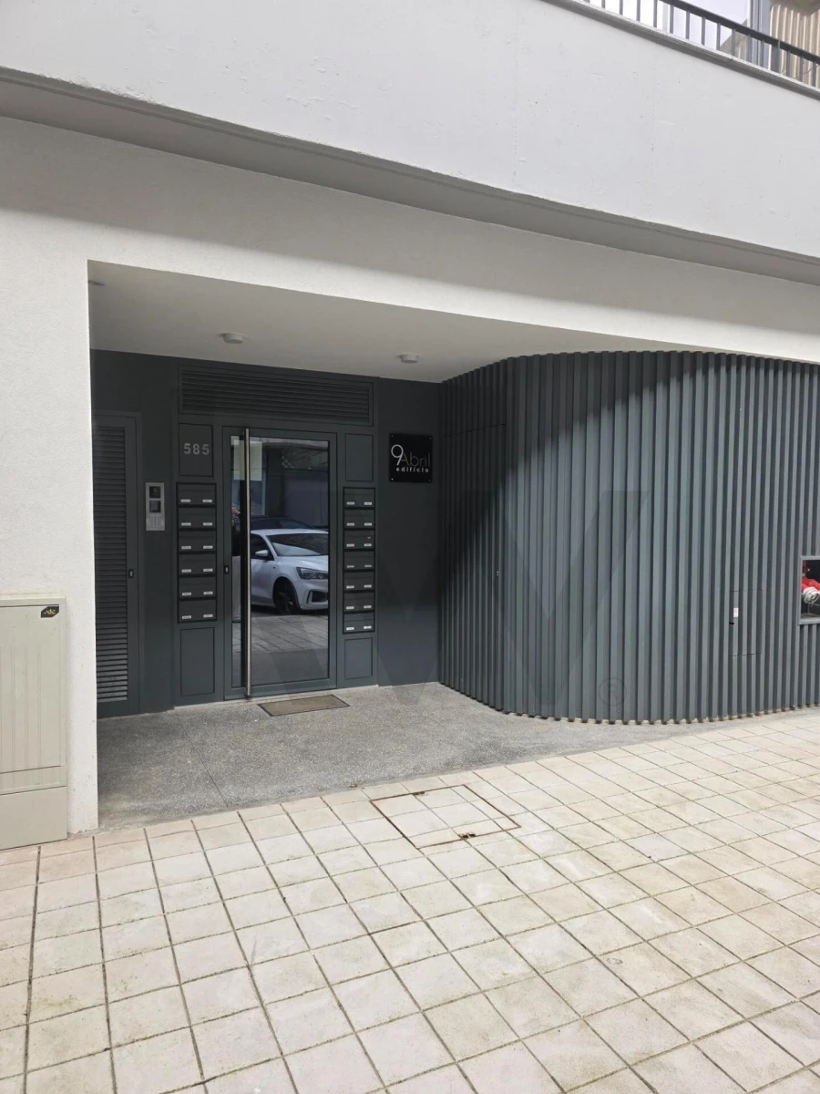 Apartamento T1 para Arrendamento em Paranhos Foto 8