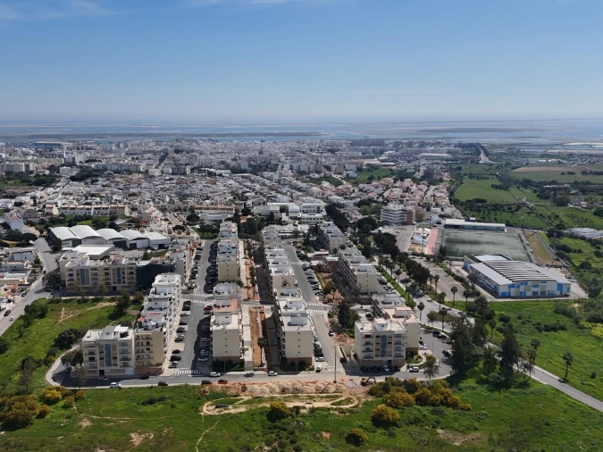 Apartamento T2 para Venda em Pechão Foto 31
