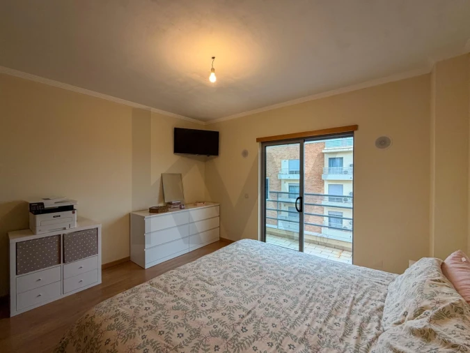 Apartamento T2 para Venda em Pechão Foto 14