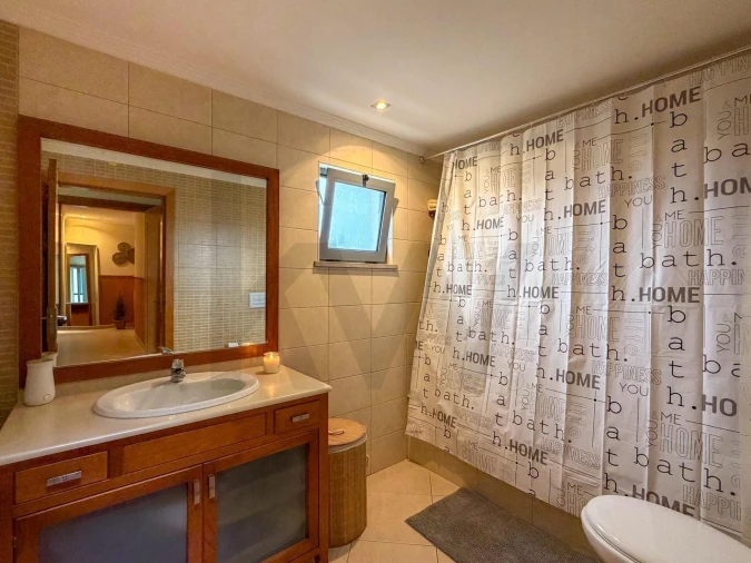 Apartamento T2 para Venda em Pechão Foto 16