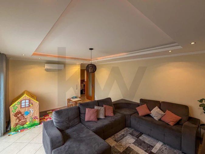 Apartamento T2 para Venda em Pechão Foto 7