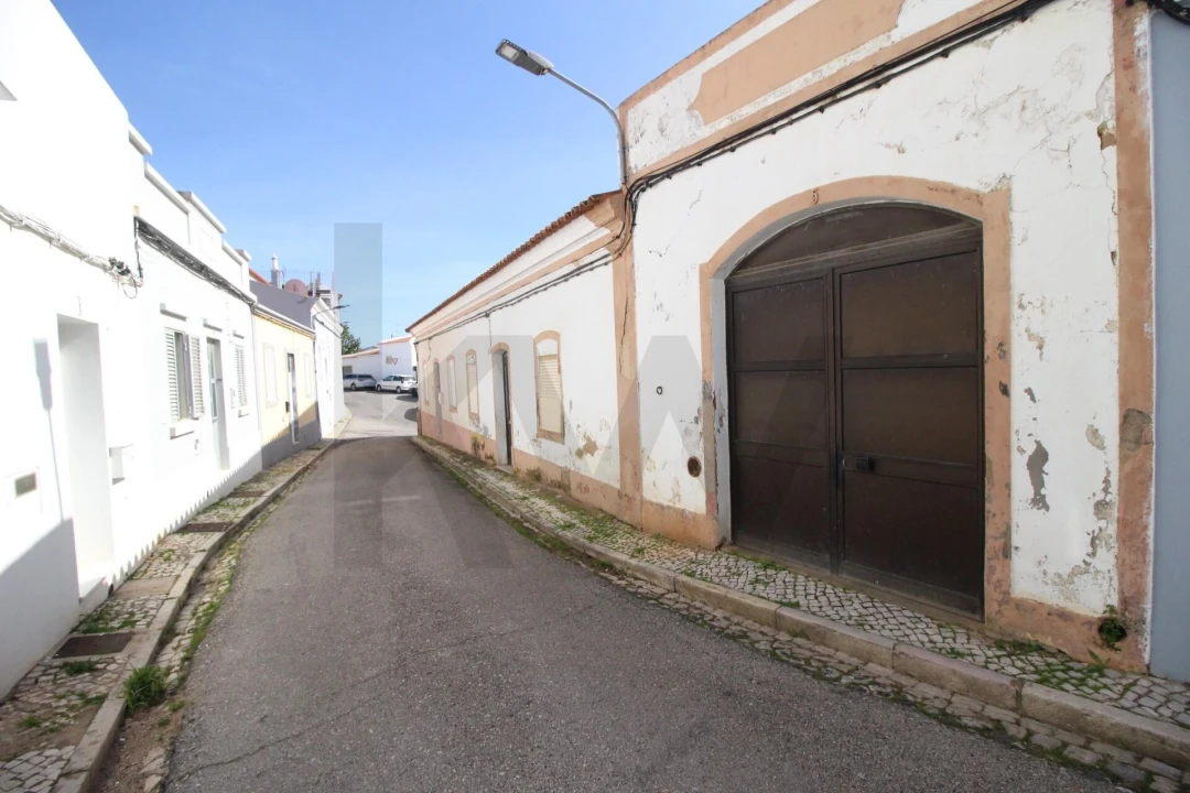 Moradia T3 para Venda em Estômbar e Parchal Foto 5