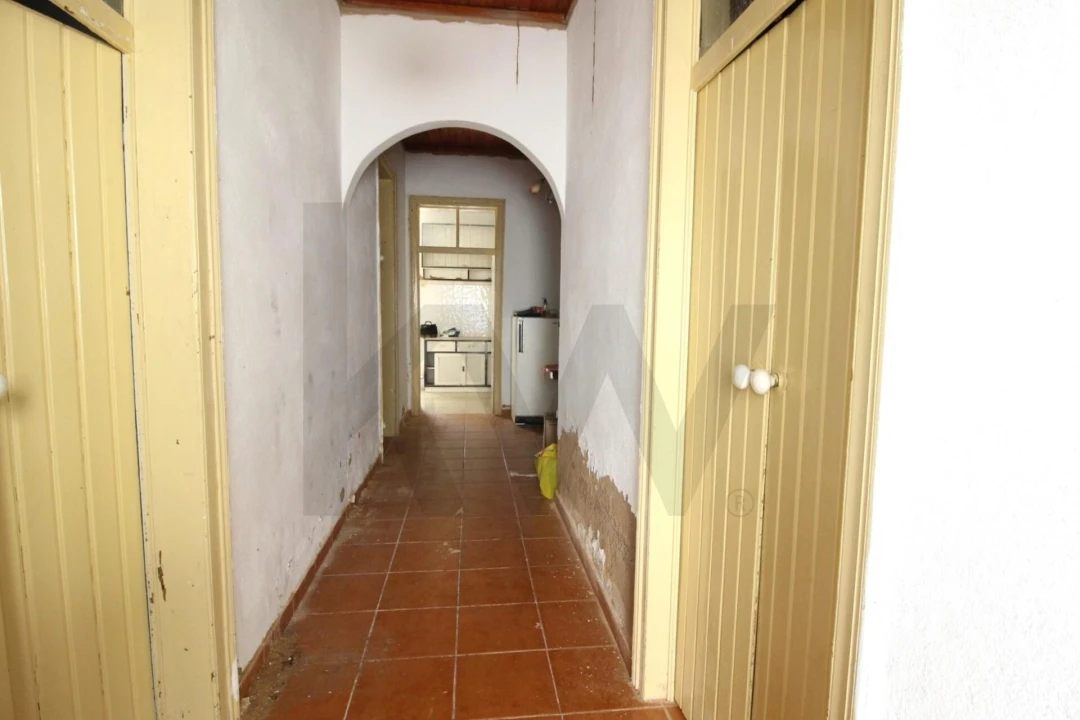 Moradia T3 para Venda em Estômbar e Parchal Foto 6