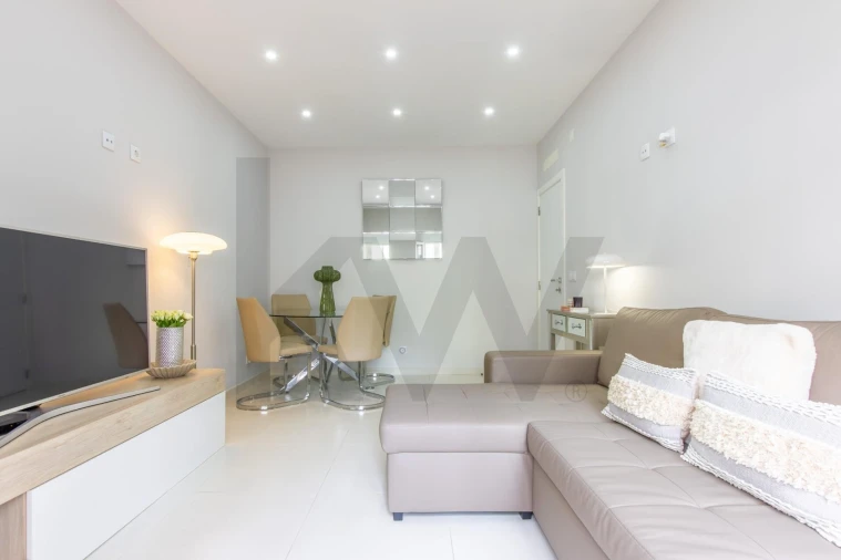 Apartamento T3 para Venda em Almada, Cova da Piedade, Pragal e Cacilhas Foto 5