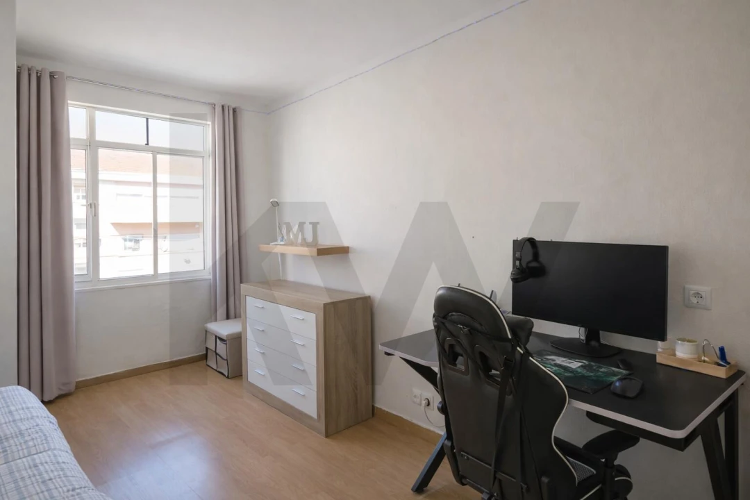 Apartamento T1 para Venda em Alto do Seixalinho, Santo André e Verderena Foto 11