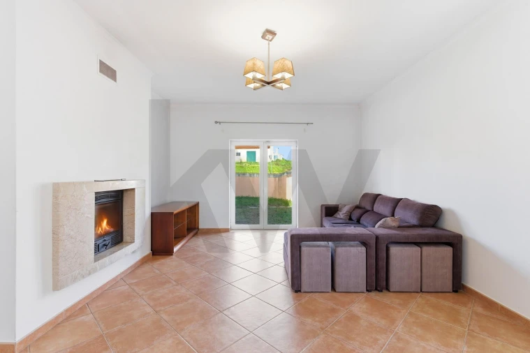 Moradia T5 para Venda em Salir de Matos Foto 35