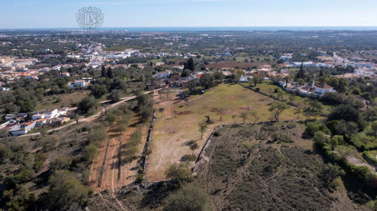 Terreno para Venda em Boliqueime Foto 2