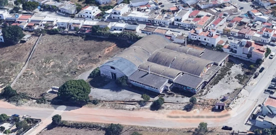 Terreno para Venda em Olhão