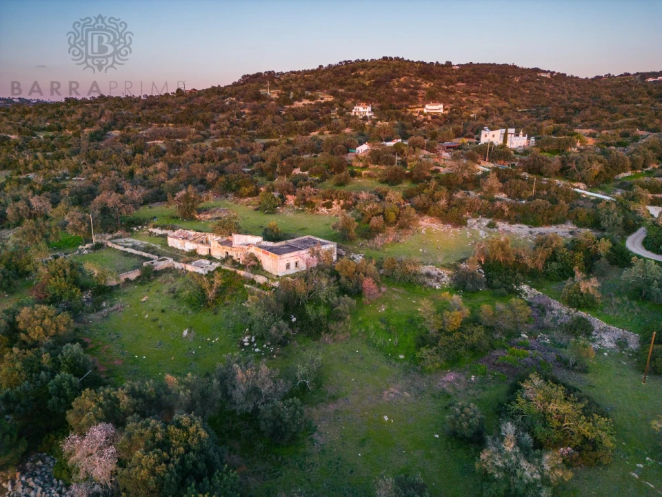 Terreno para Venda em Santa Barbara de Nexe Foto 18