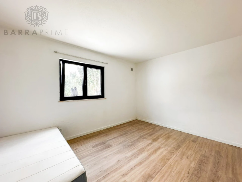 Moradia T4 para Venda em Almancil Foto 11