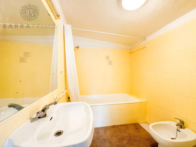 Moradia T4 para Venda em Almancil Foto 14