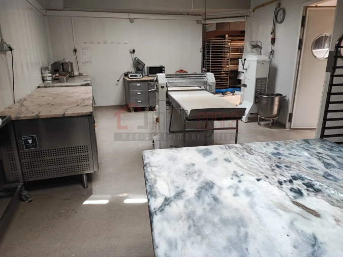 Negócio para Cedência de Quotas em Peniche Foto 3