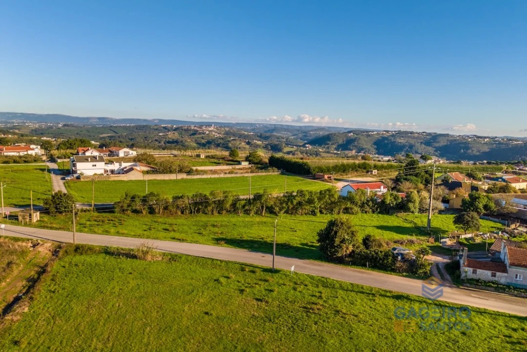 Terreno para Venda em Alfeizerão Foto 3