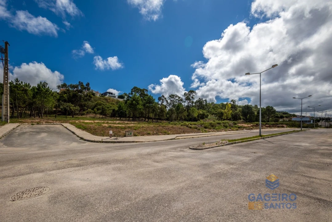 Terreno para Venda em Tornada e Salir do Porto Foto 18