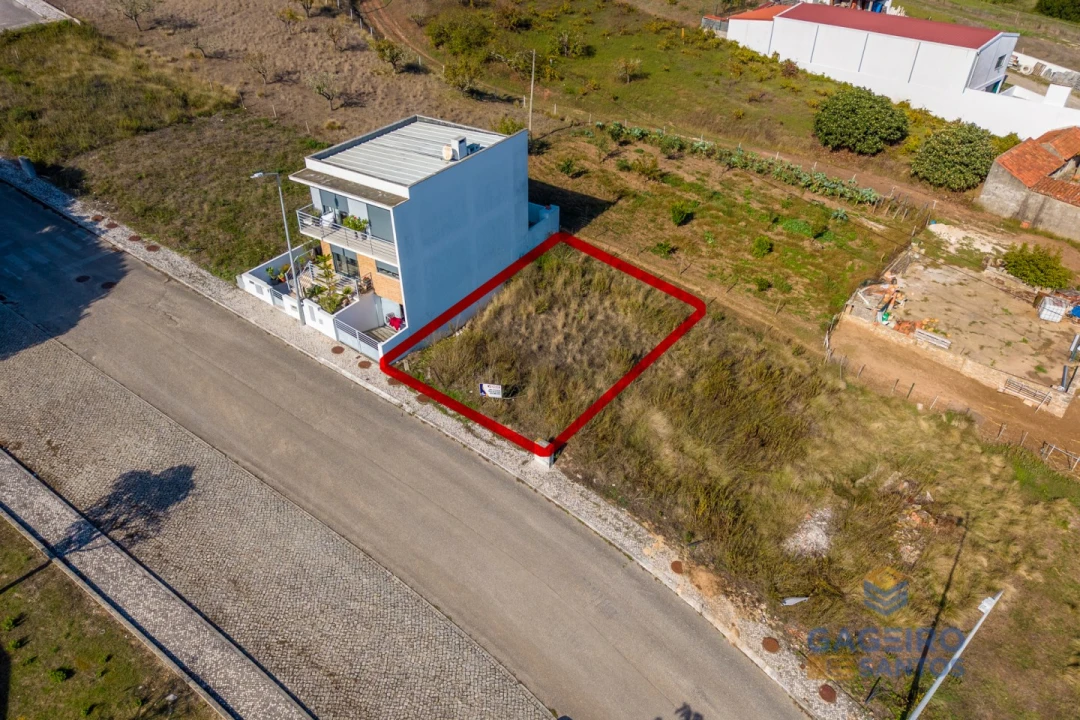 Terreno para Venda em Famalicão Foto 4