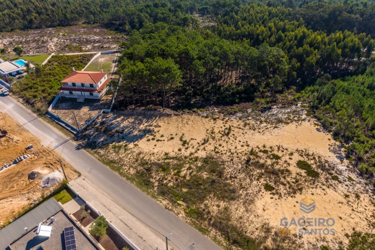Terreno para Venda em Tornada e Salir do Porto Foto 11