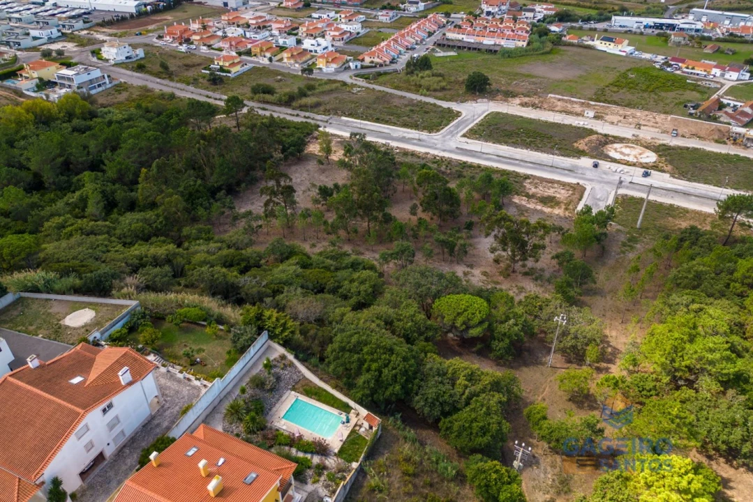 Terreno para Venda em Tornada e Salir do Porto Foto 19