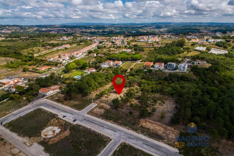 Terreno para Venda em Tornada e Salir do Porto Foto 11