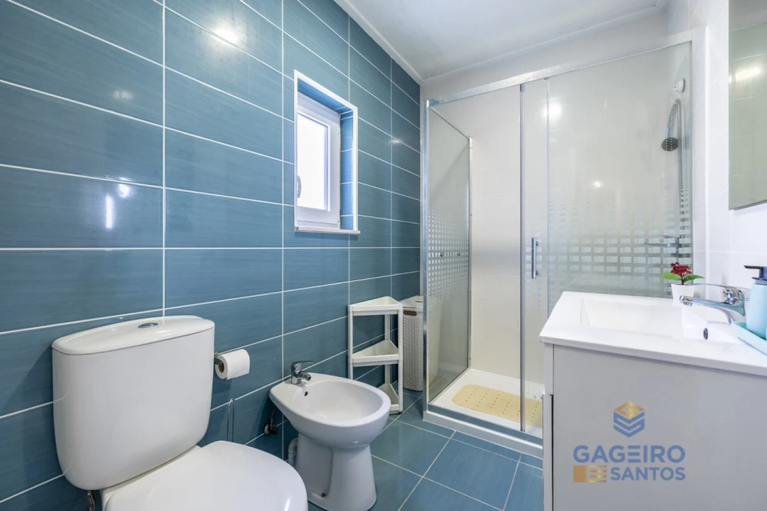 Moradia T2 para Venda em São Martinho do Porto Foto 12