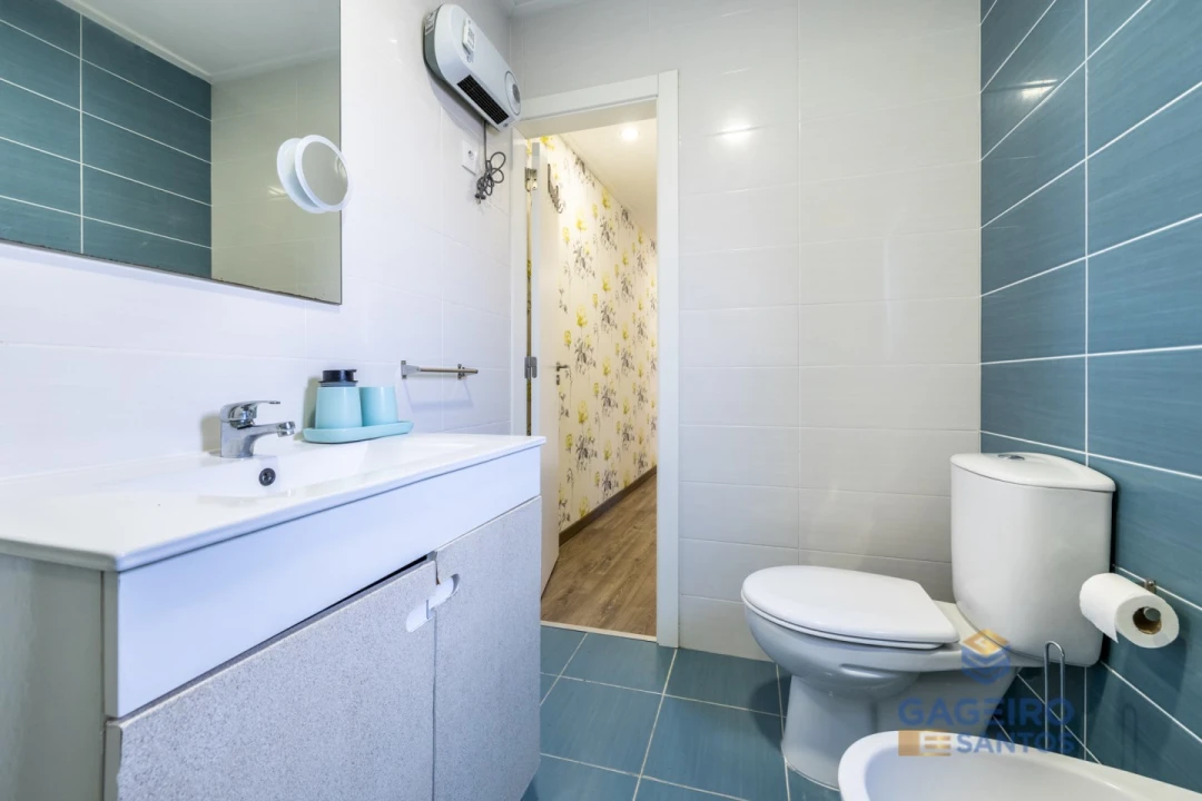 Moradia T2 para Venda em São Martinho do Porto Foto 13