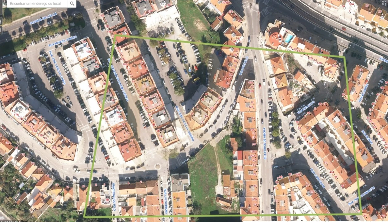 Terreno para Venda em Amora Foto 1