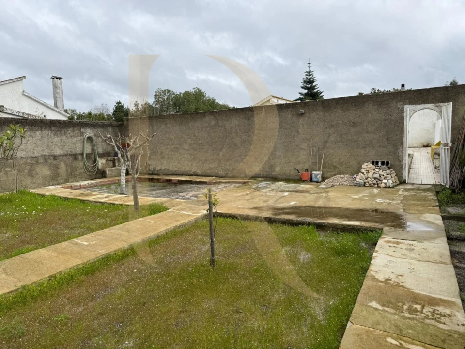Terreno para Venda em Fernao Ferro Foto 1