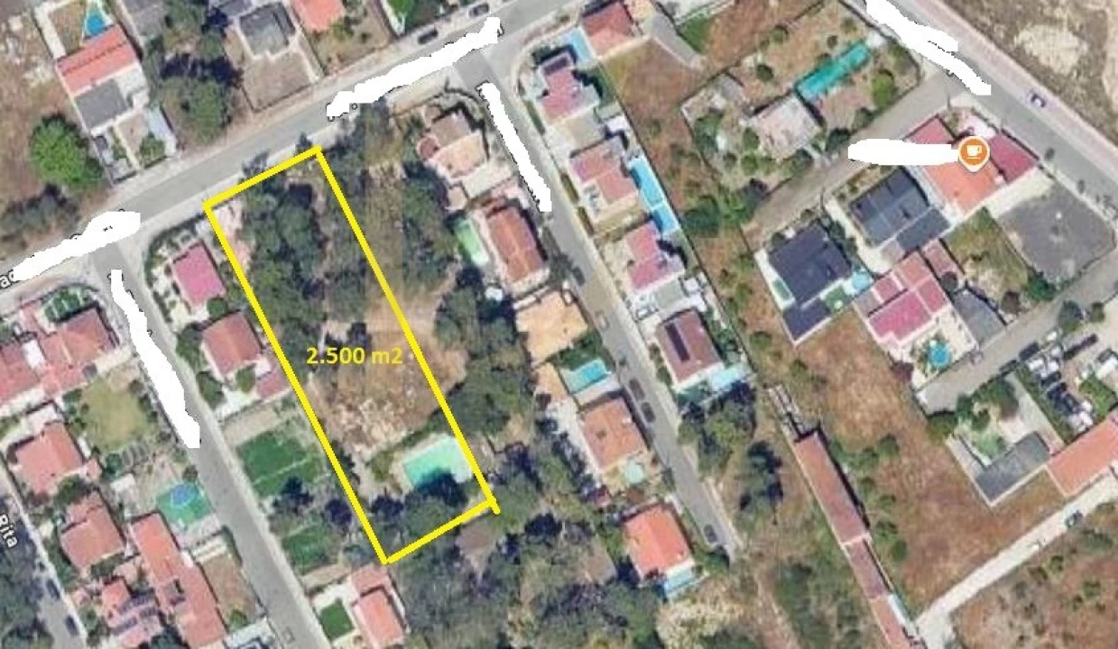Terreno para Venda em Charneca de Caparica e Sobreda Foto 1