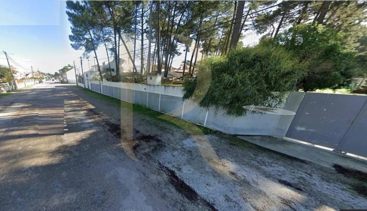 Terreno para Venda em Charneca de Caparica e Sobreda Foto 5