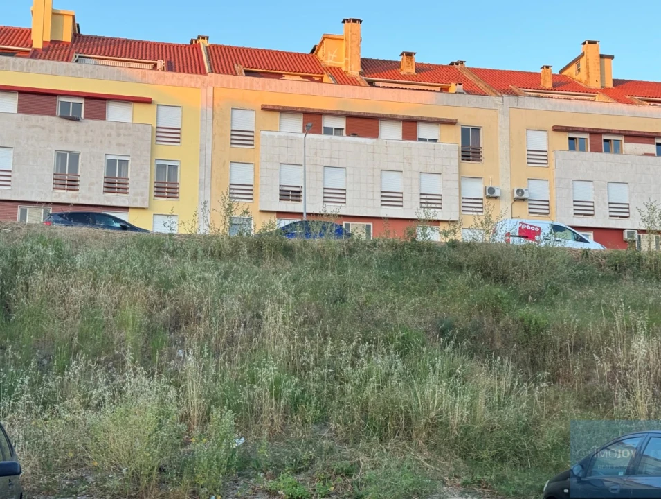 Terreno para Venda em Moita Foto 5