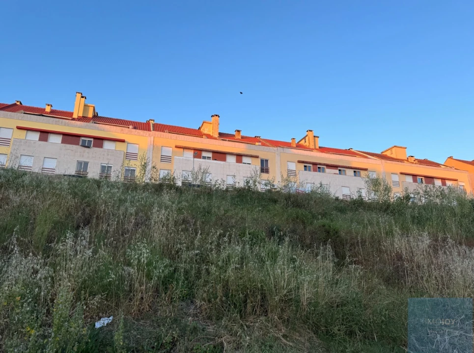 Terreno para Venda em Moita Foto 11