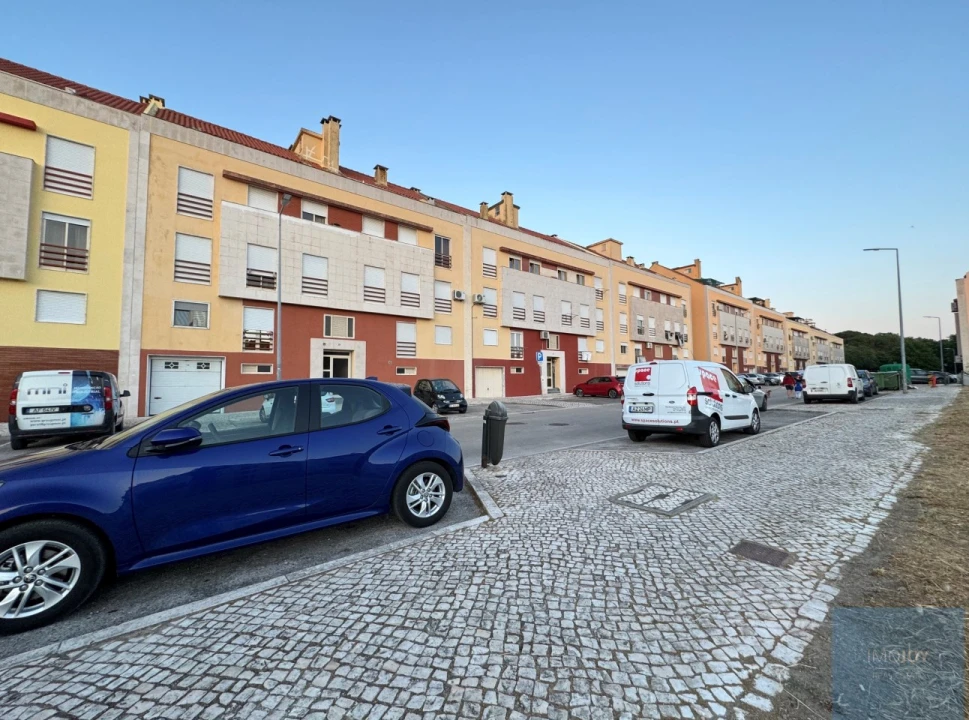 Terreno para Venda em Moita Foto 25