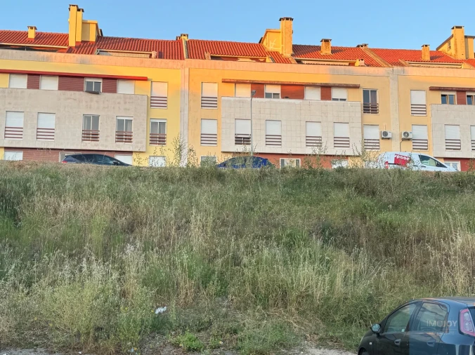 Terreno para Venda em Moita Foto 10