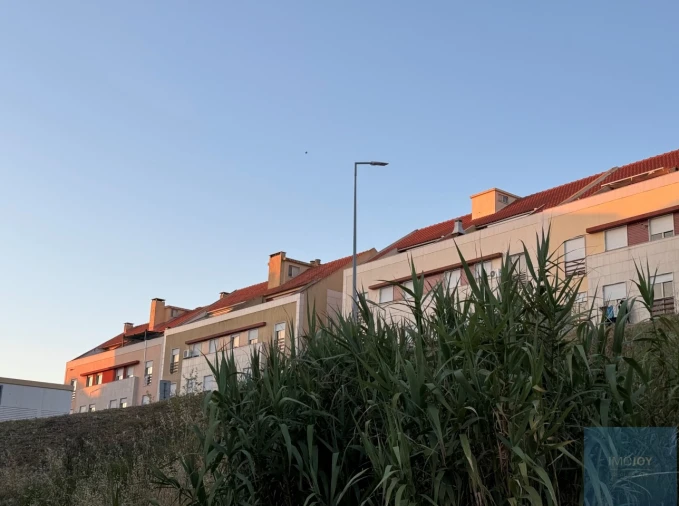 Terreno para Venda em Moita Foto 14