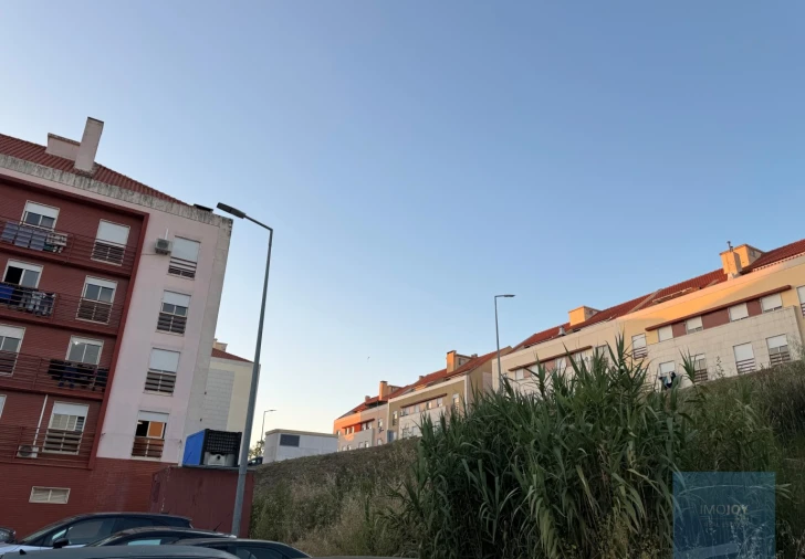 Terreno para Venda em Moita Foto 16