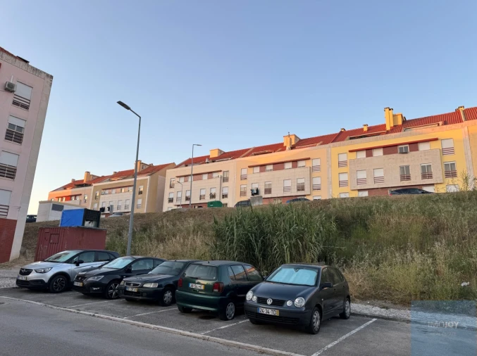 Terreno para Venda em Moita Foto 17