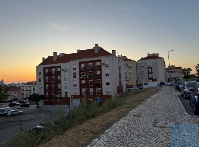 Terreno para Venda em Moita Foto 23